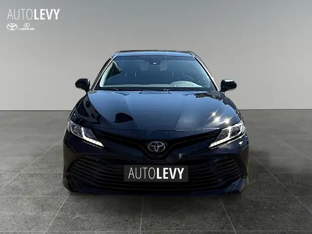 Toyota Camry view 9