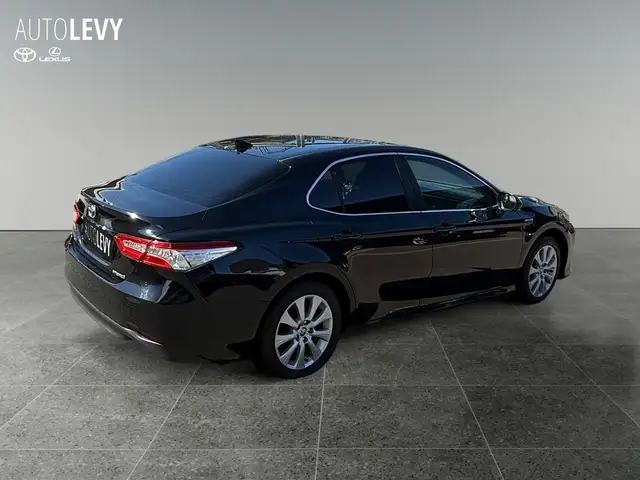 Toyota Camry view 6