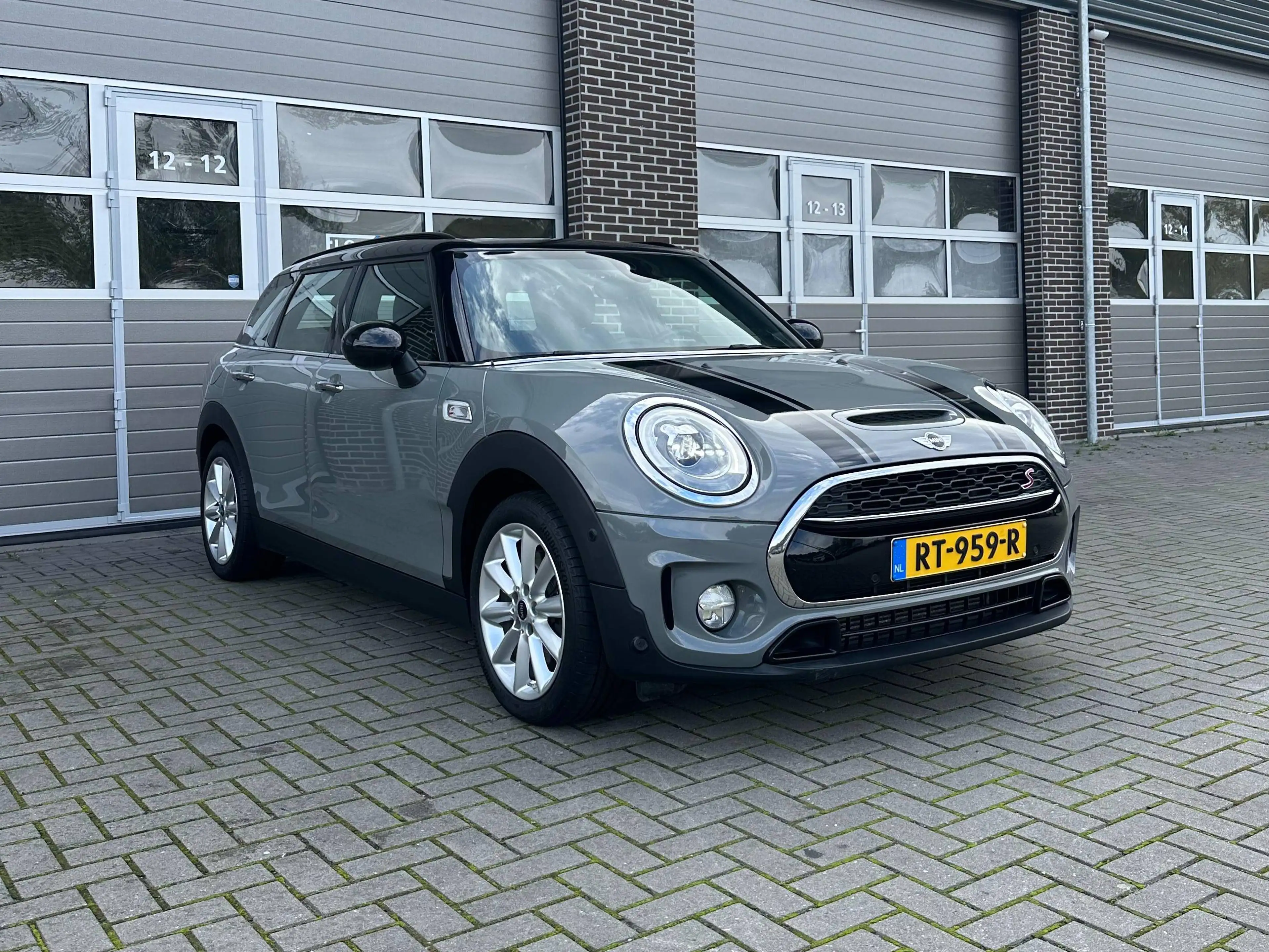 MINI Cooper S Clubman 2.0 Cooper S — photo 3