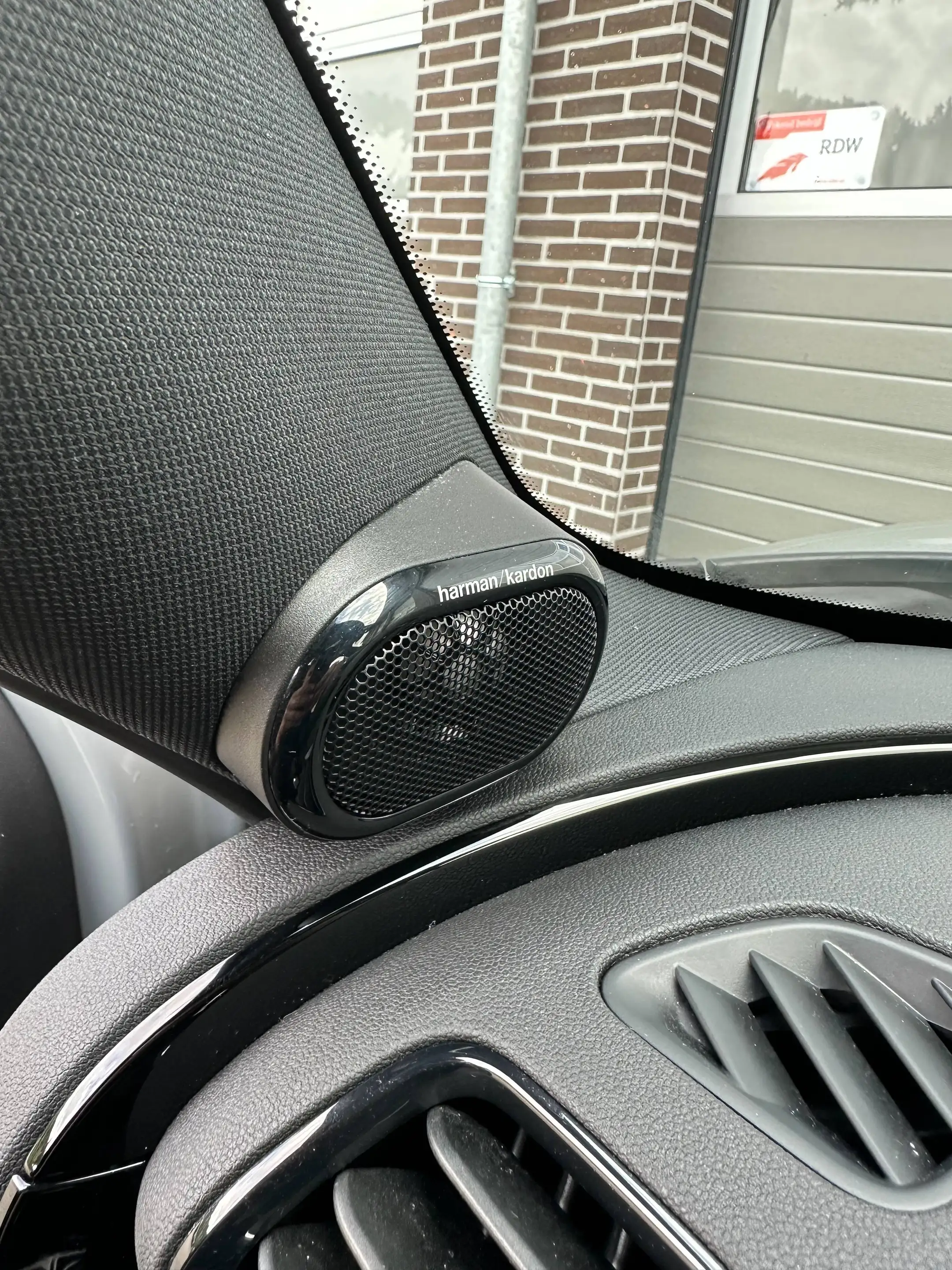 MINI Cooper S Clubman 2.0 Cooper S — photo 13