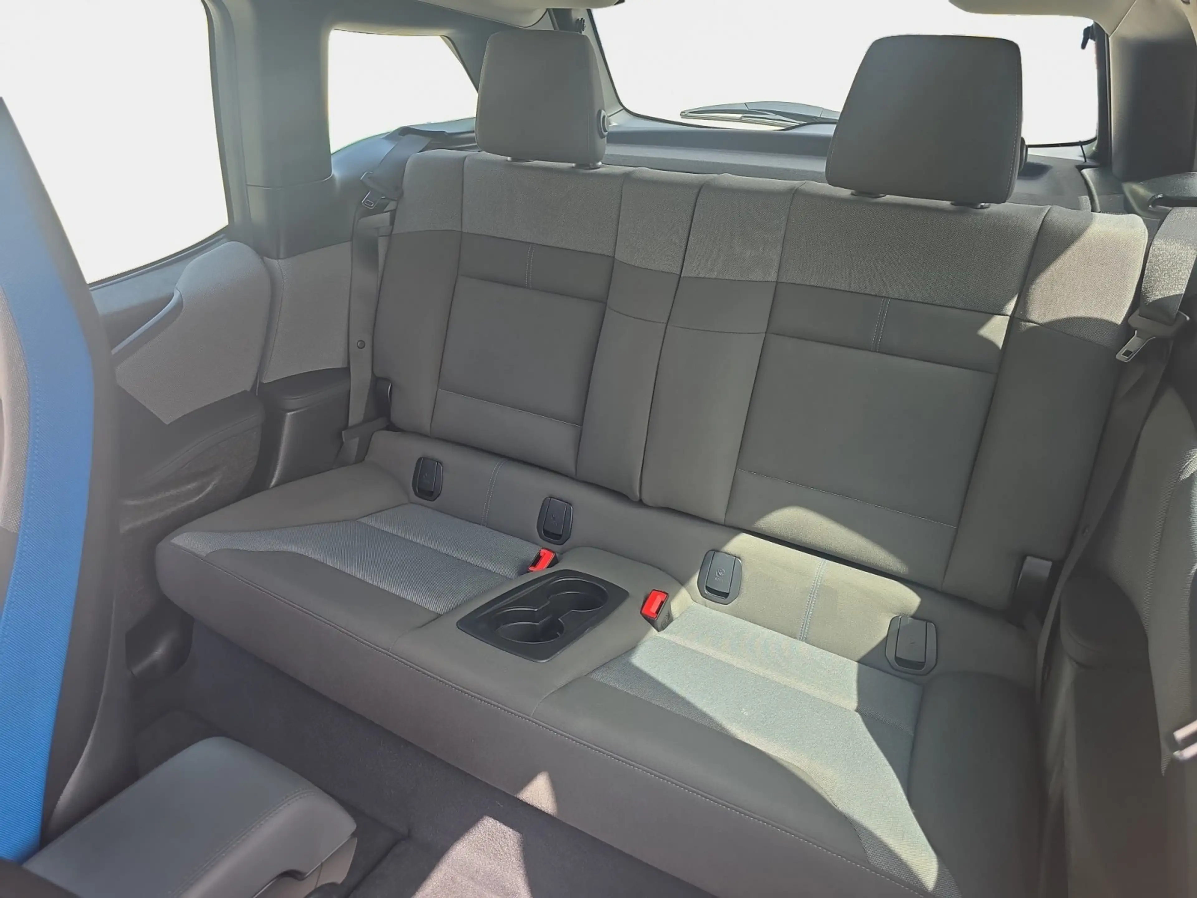 BMW i3 Basis — photo 14