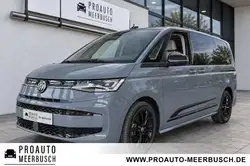 Volkswagen T7 Multivan Edition lang PANO/STNDHZNG/HUD/ACC