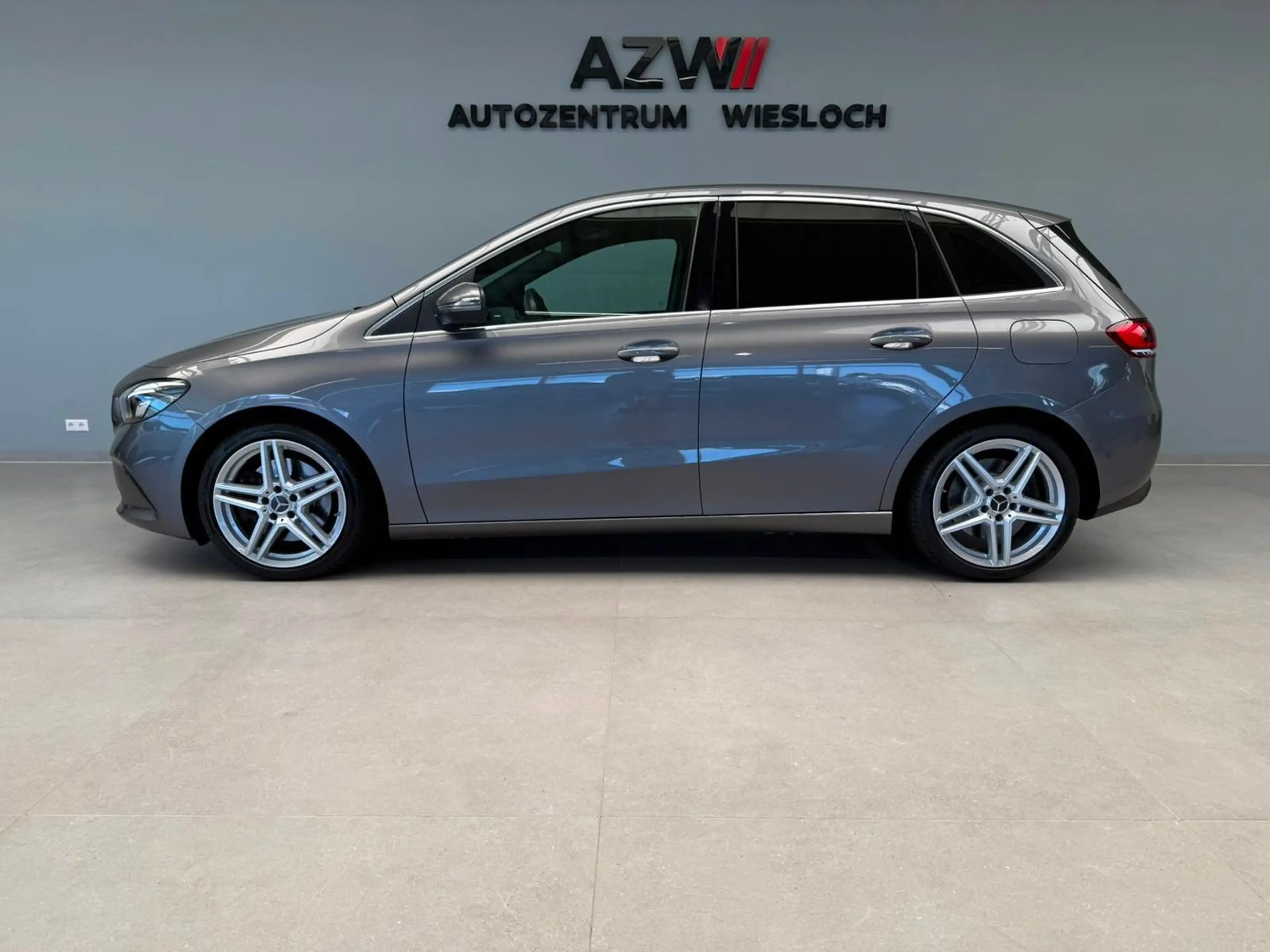 Mercedes-Benz B 250 Kamera+Spurhalte+Totenwinkel — photo 3