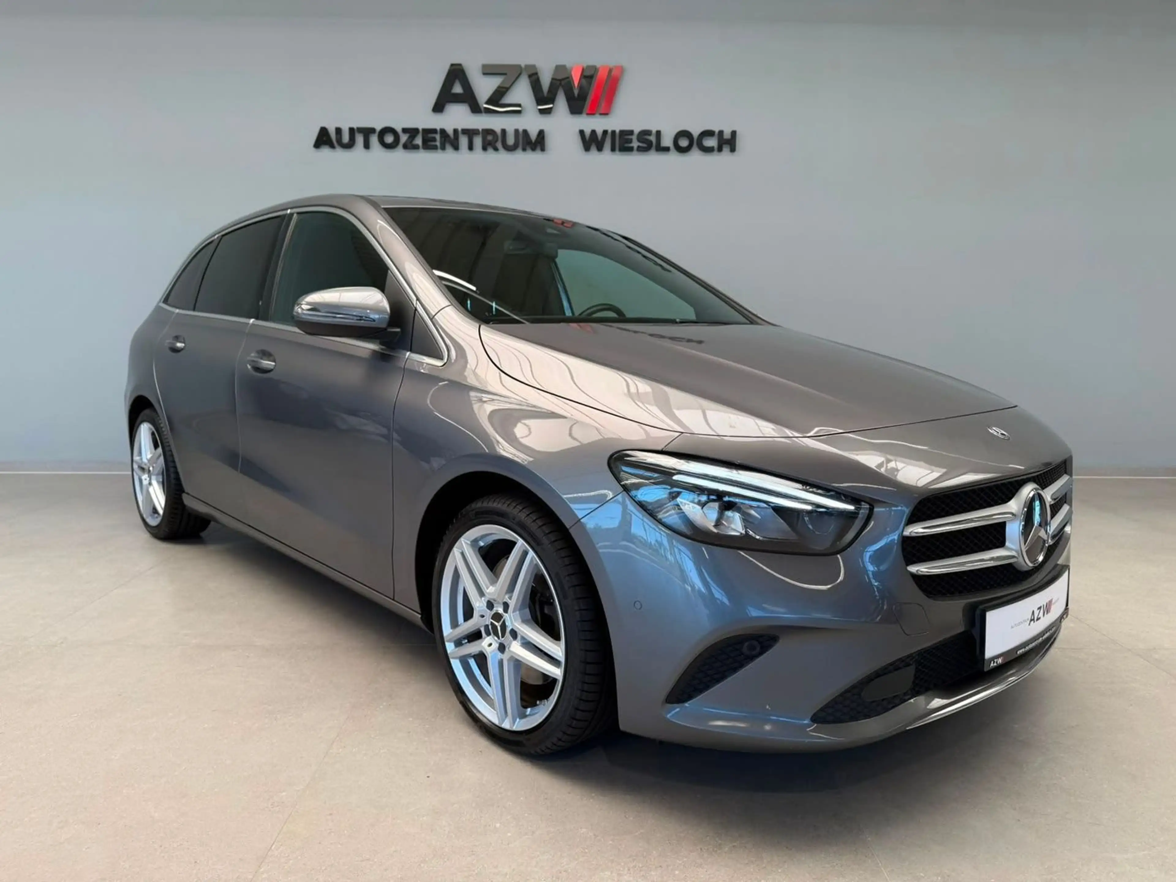 Mercedes-Benz B 250 Kamera+Spurhalte+Totenwinkel — photo 8