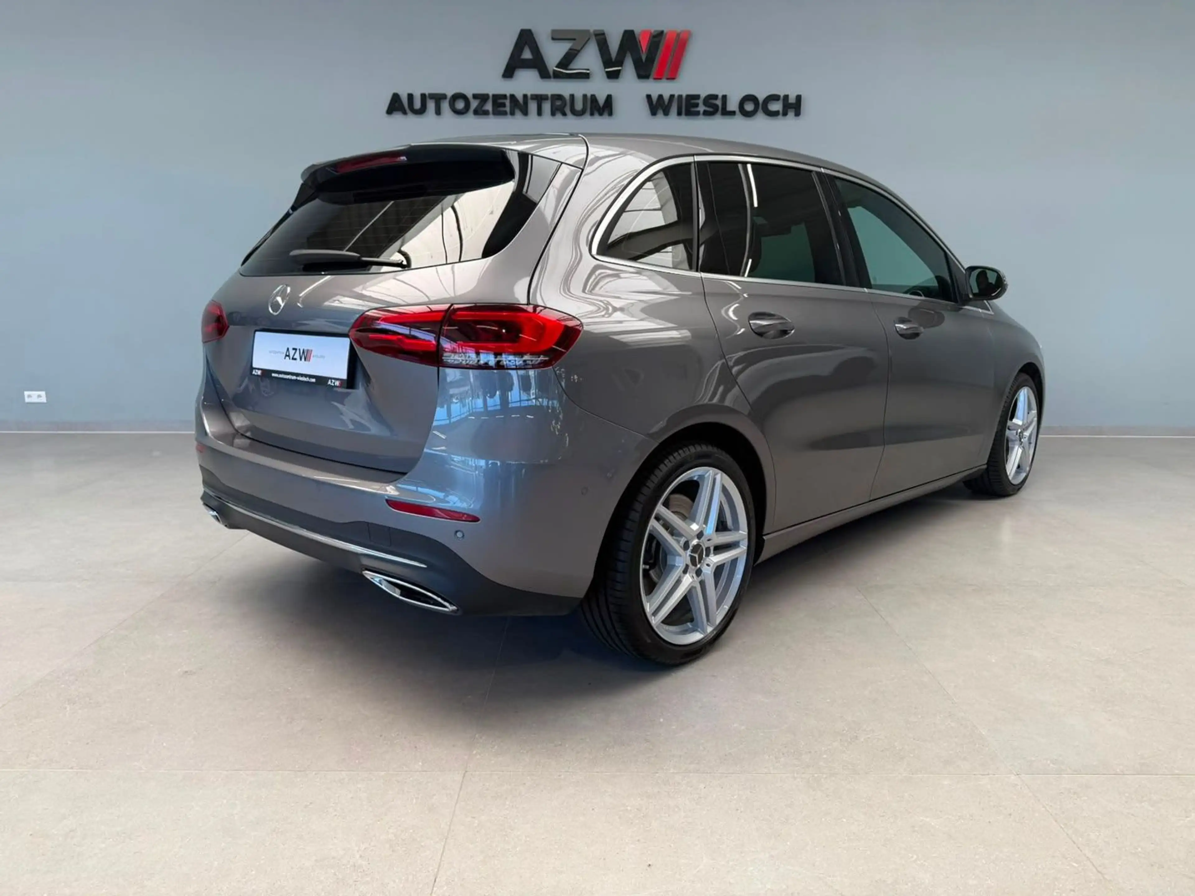 Mercedes-Benz B 250 Kamera+Spurhalte+Totenwinkel — photo 6