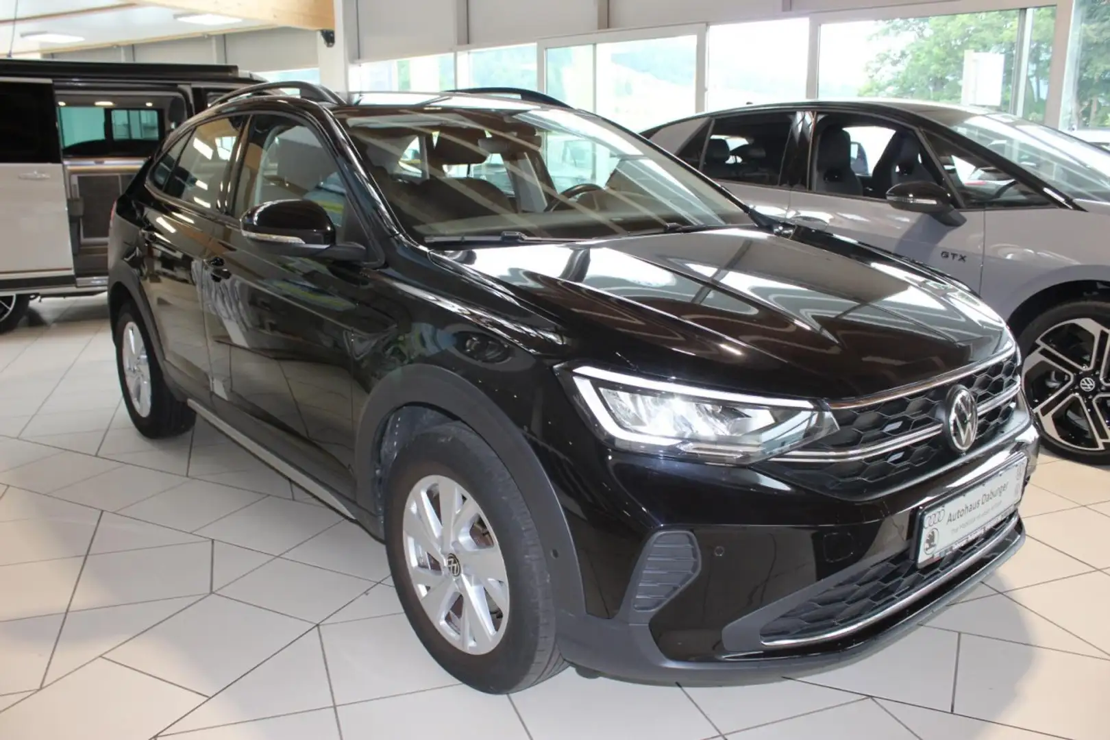 Volkswagen Taigo 1.0 TSI Life IQ-Drive+Paket+ACC+Sitzheizun Klima Zwart - 2