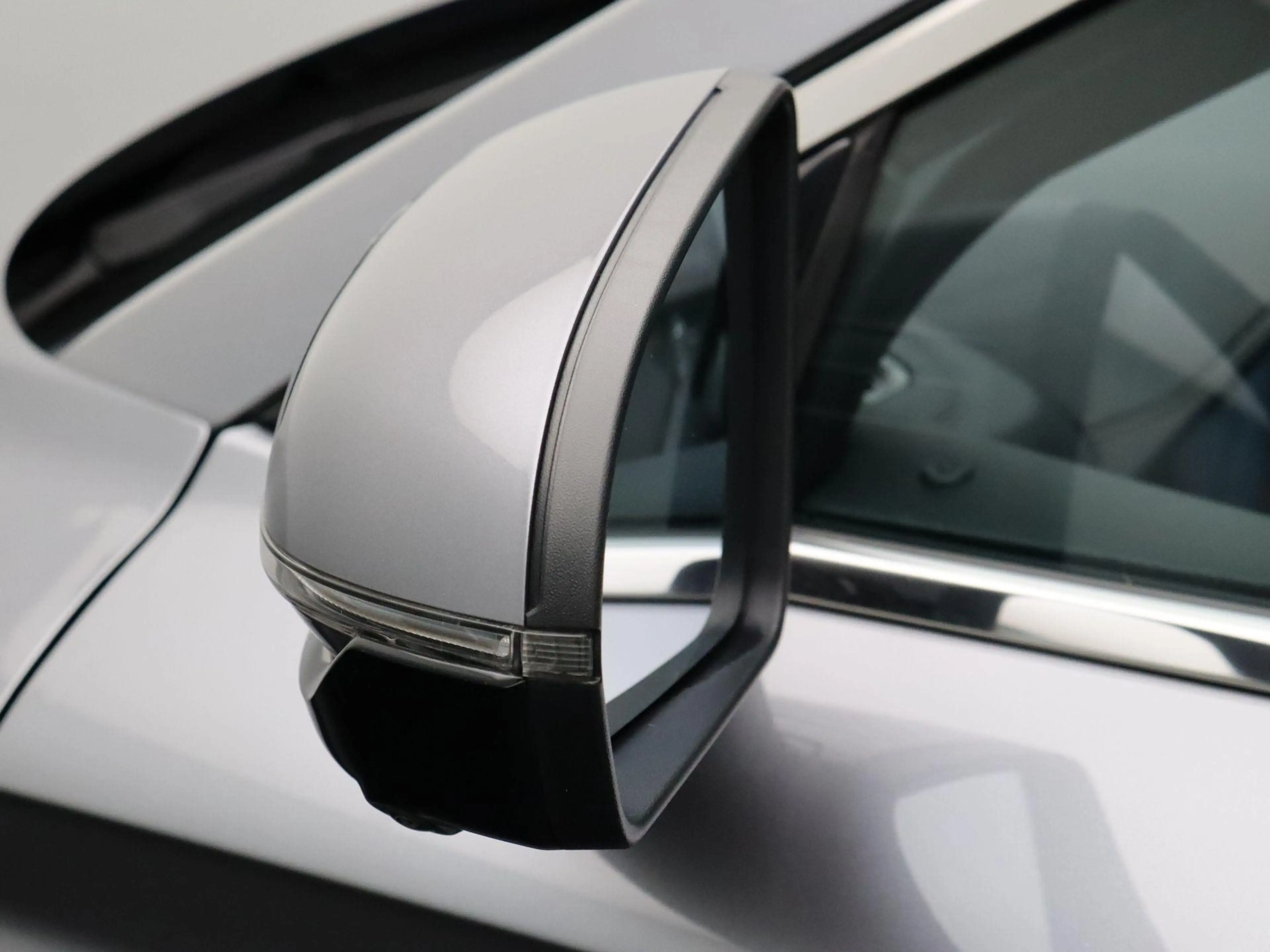 BYD Seal U DMI PHEV Boost LEDER | PANO | CAMERA | LED | CARPL — photo 8