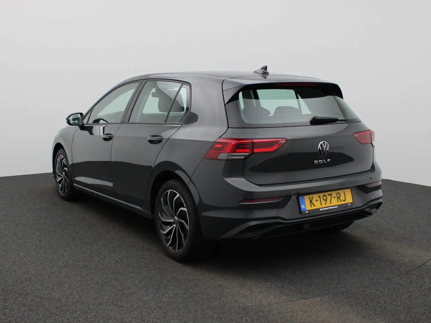 Volkswagen Golf 1.0 TSI Life 110 PK | Airco | Apple Carplay | Adap Gris - 2