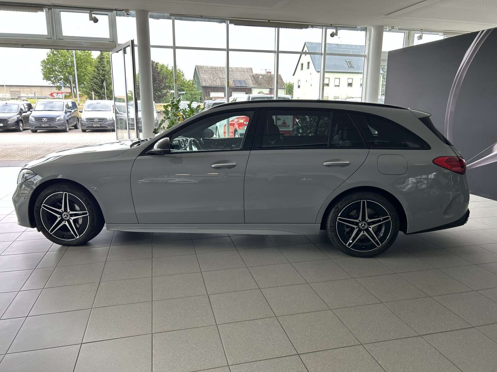Mercedes-Benz C 300