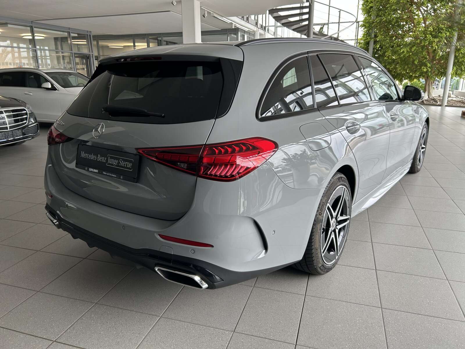 Mercedes-Benz C 300