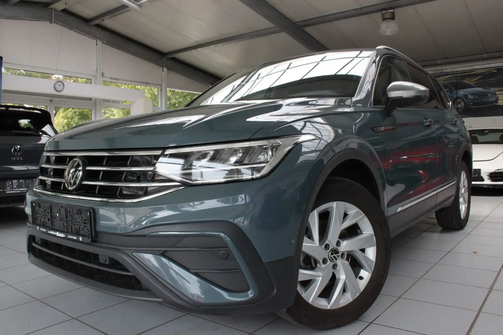 Volkswagen Tiguan Allspace Life/DSG/ERGO/HEADUP/KAME/NAVI/S Azul - 2
