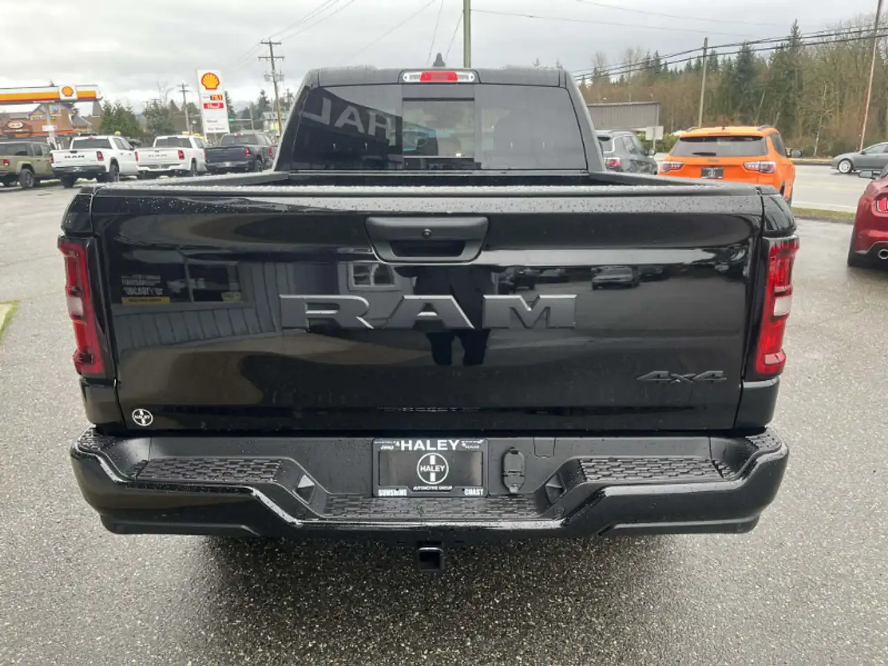 RAM 1500 снимка RAM 1500