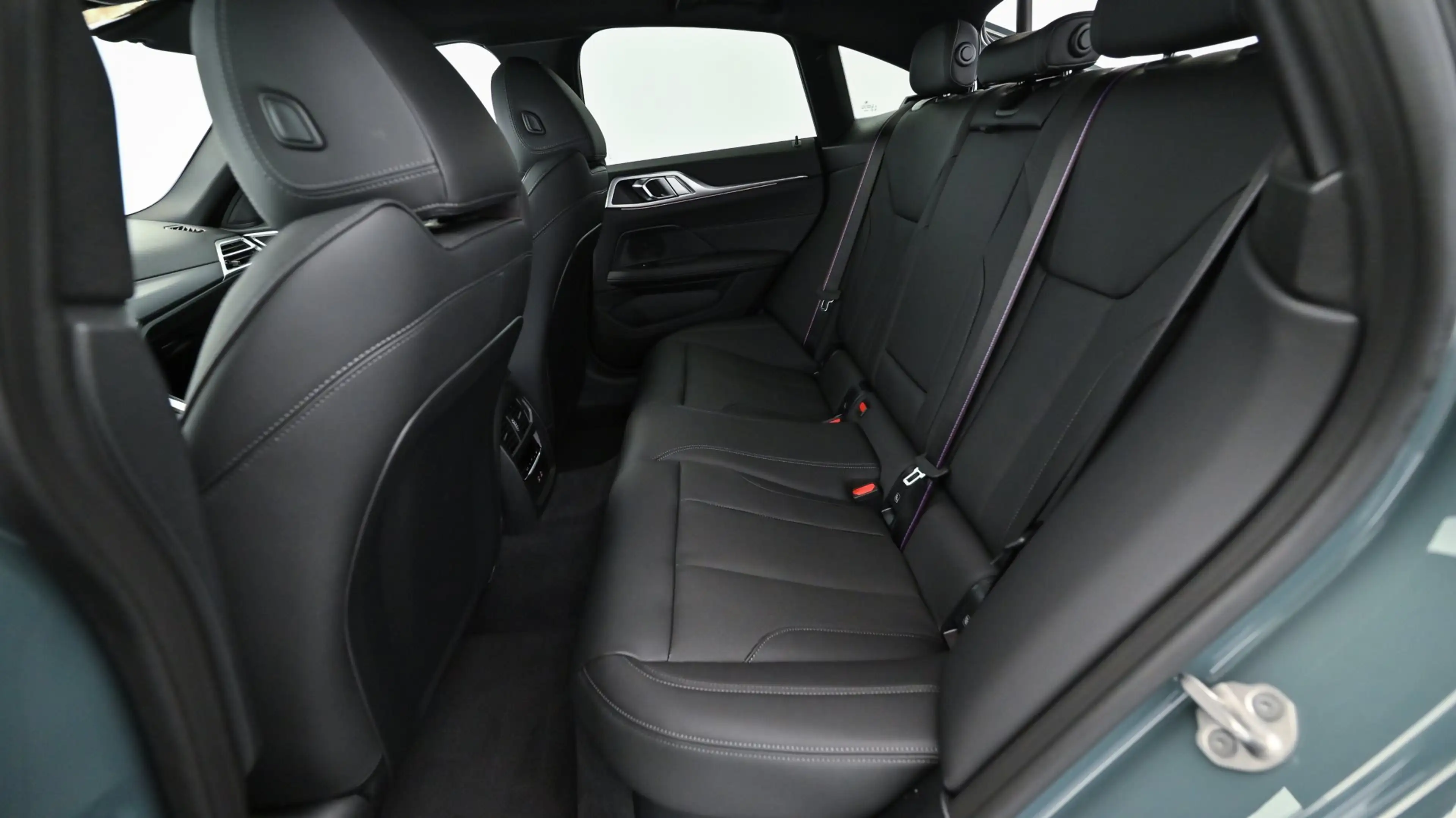 BMW 420 d xDrive — photo 9