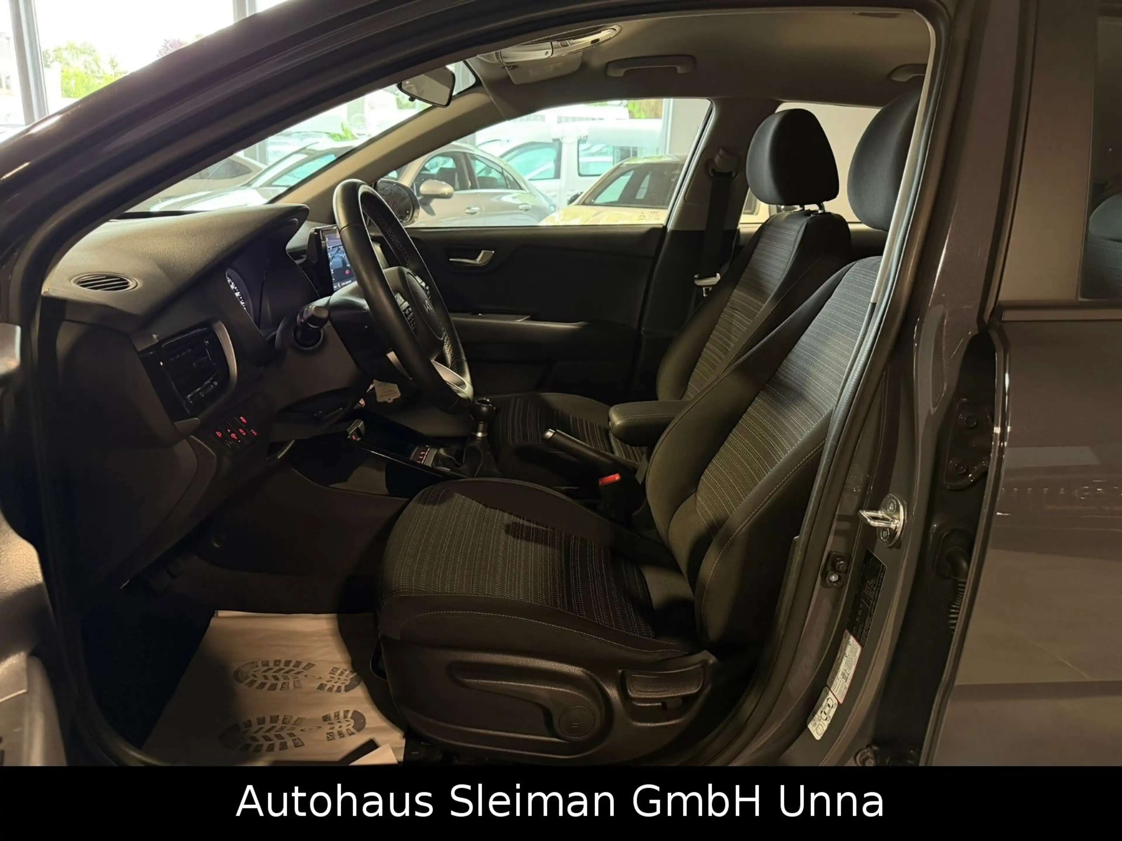 Kia Stonic Vision/Klima/Navi/Kamera/Alu/Top — photo 7