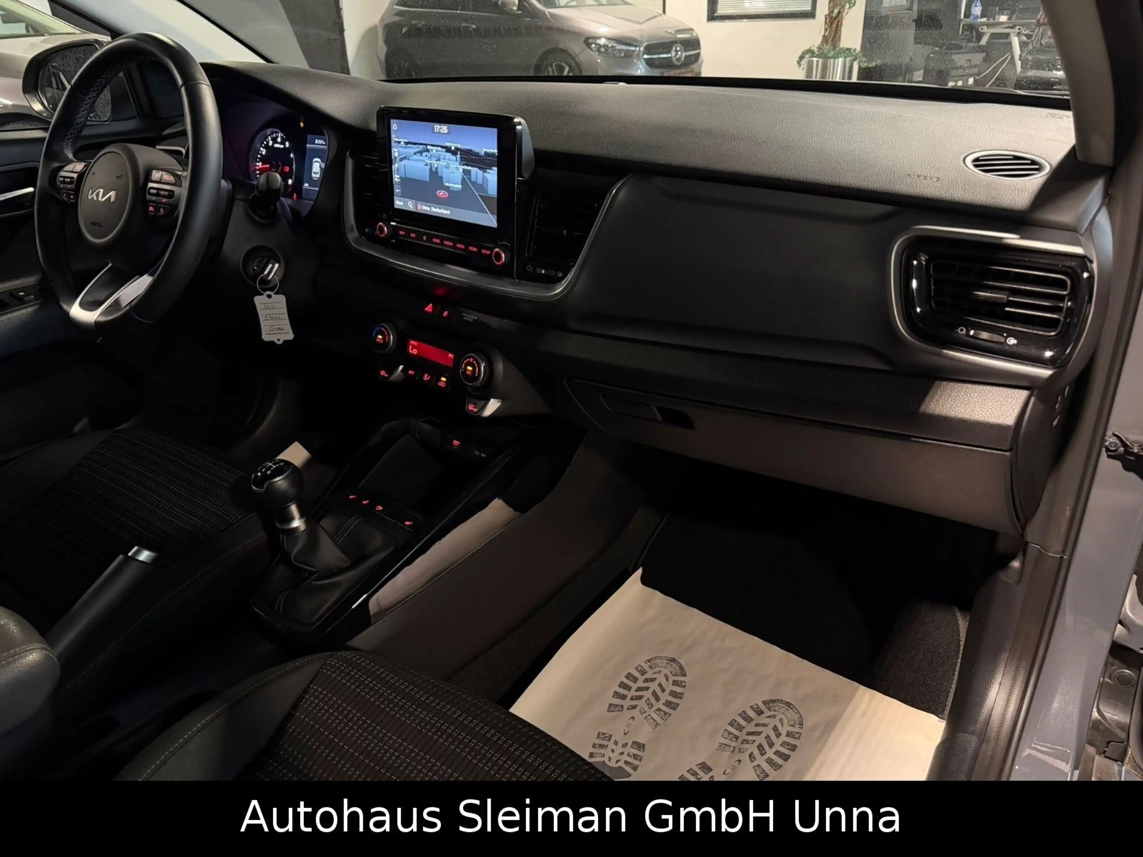 Kia Stonic Vision/Klima/Navi/Kamera/Alu/Top — photo 14