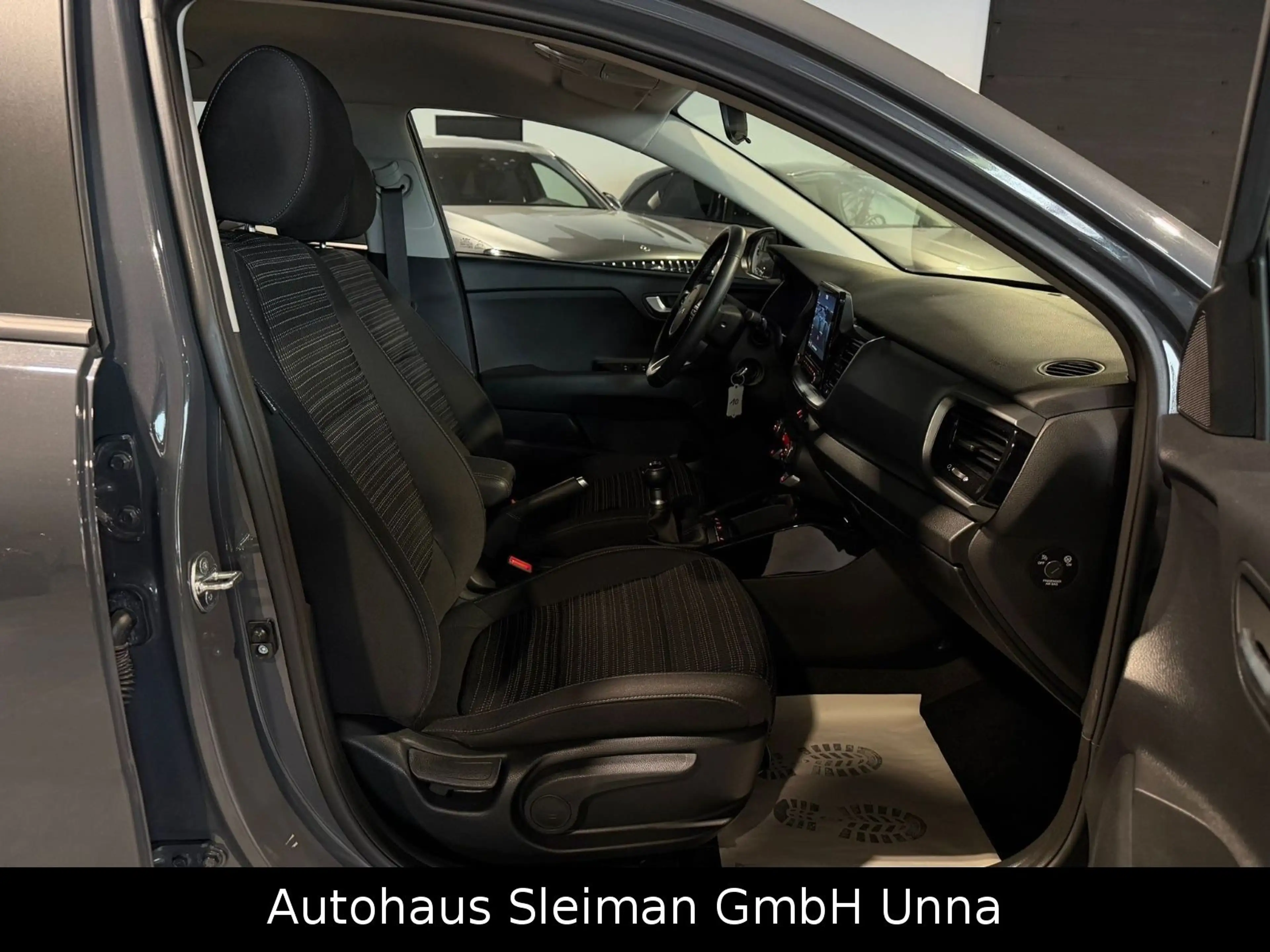 Kia Stonic Vision/Klima/Navi/Kamera/Alu/Top — photo 13