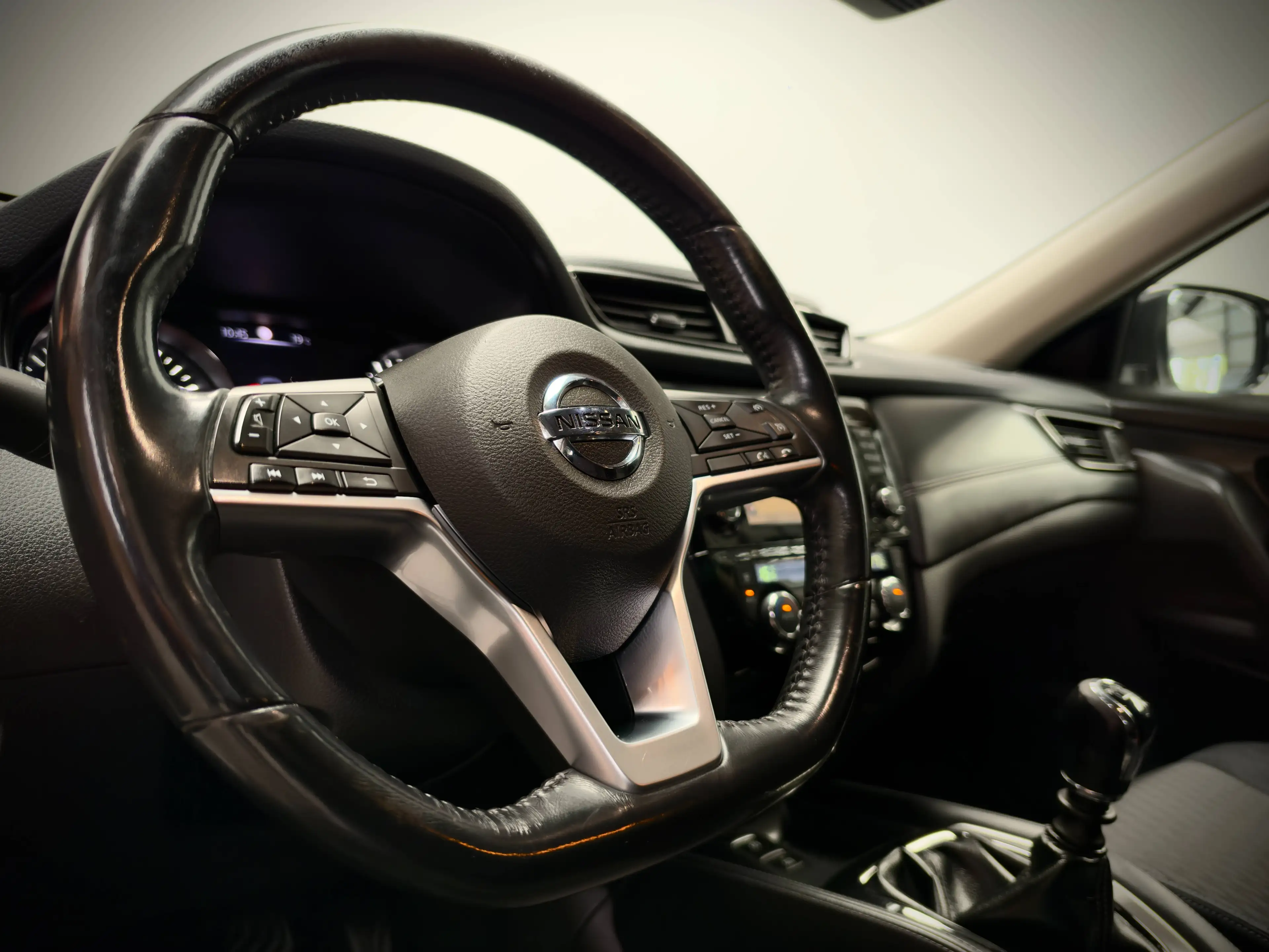 Nissan X-Trail 1.6 DIG-T 2WD-GPS-T.O-CAMERA360-JANTES18-PDC-ATTELAGE — photo 14