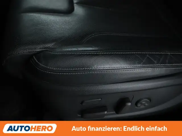 Hyundai Santa Fe view 30
