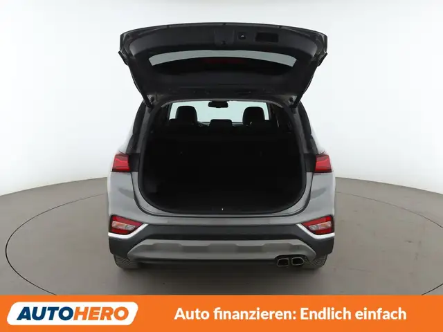 Hyundai Santa Fe view 17