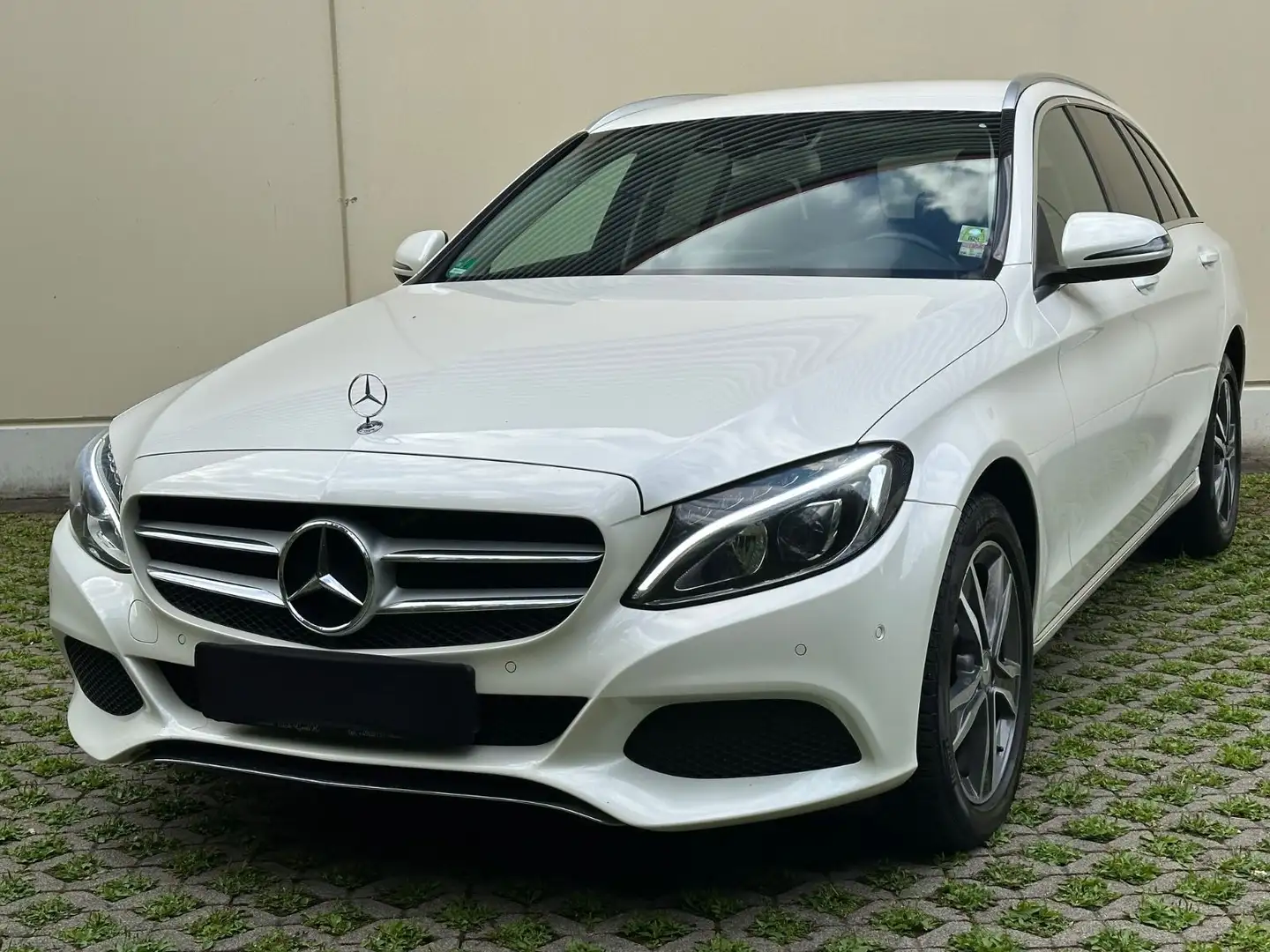 Mercedes-Benz C 220 T d 4Matic | HeadUp | Kamera | LED | Weiß - 1