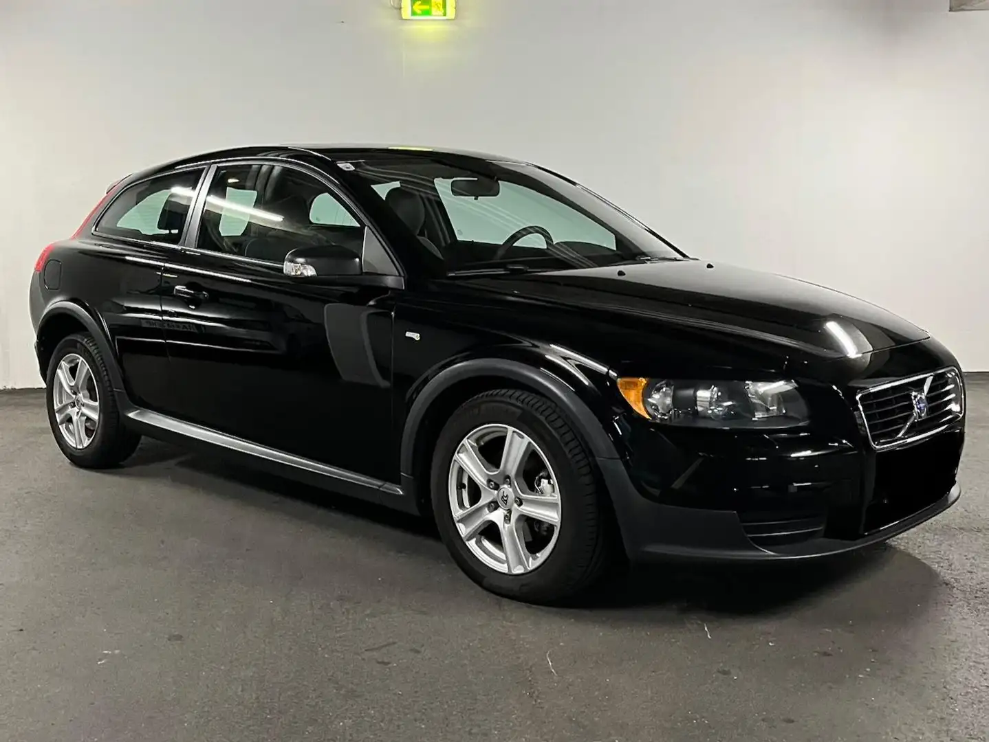 Volvo C30 C30 1,6 D Drive Start/Stop Start/Stop Schwarz - 1