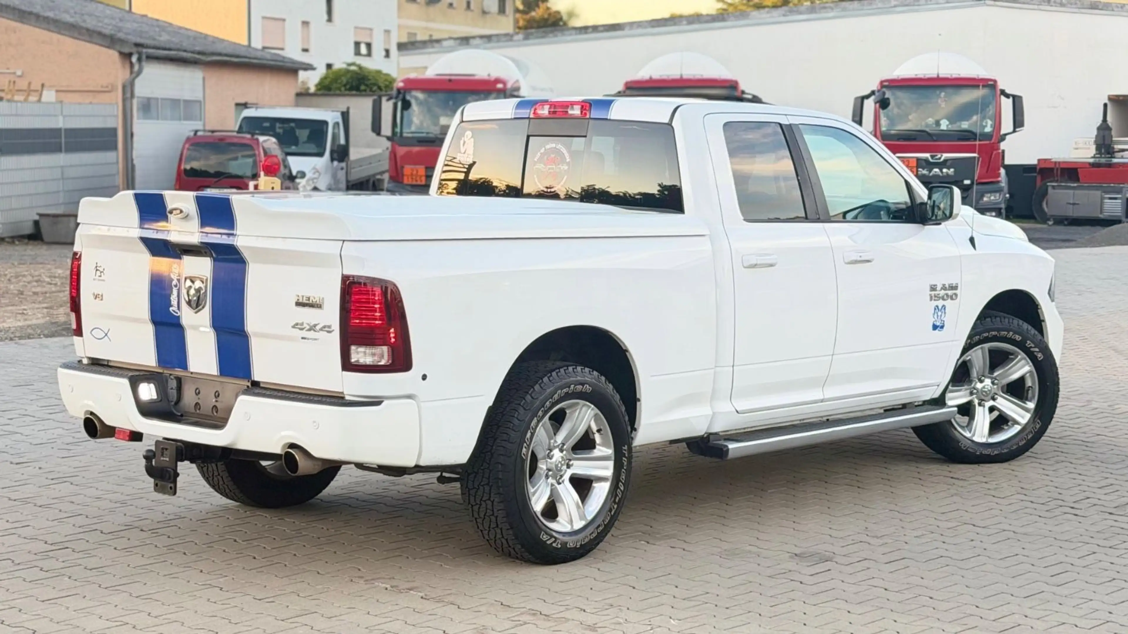 Dodge RAM 1500 Sport 5,7Hemi 4x4 LPG 200Lit. Tausch Mö — photo 9