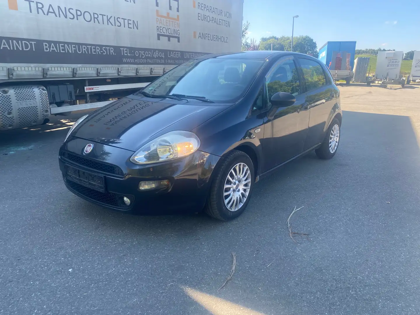 Fiat Punto Evo Punto EVO Diesel 5-Türer 1.3 16V MultijStart Schwarz - 2