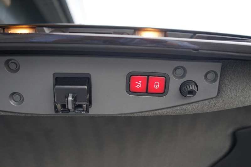 Mercedes-Benz SL 63 AMG — photo 10