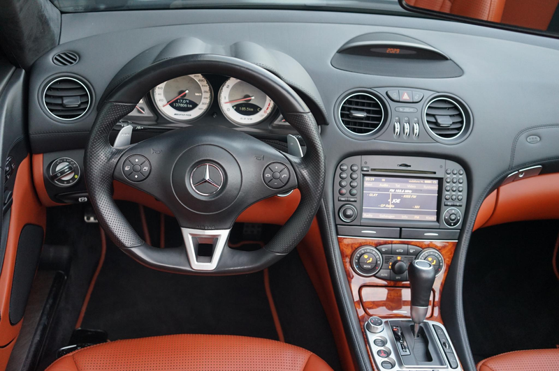 Mercedes-Benz SL 63 AMG — photo 11