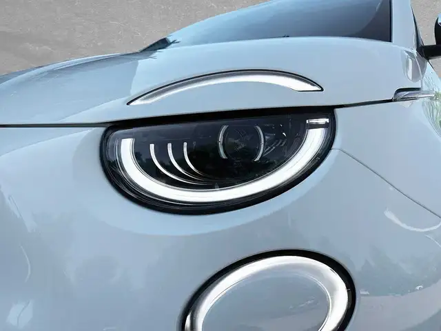 Fiat 500c view 12