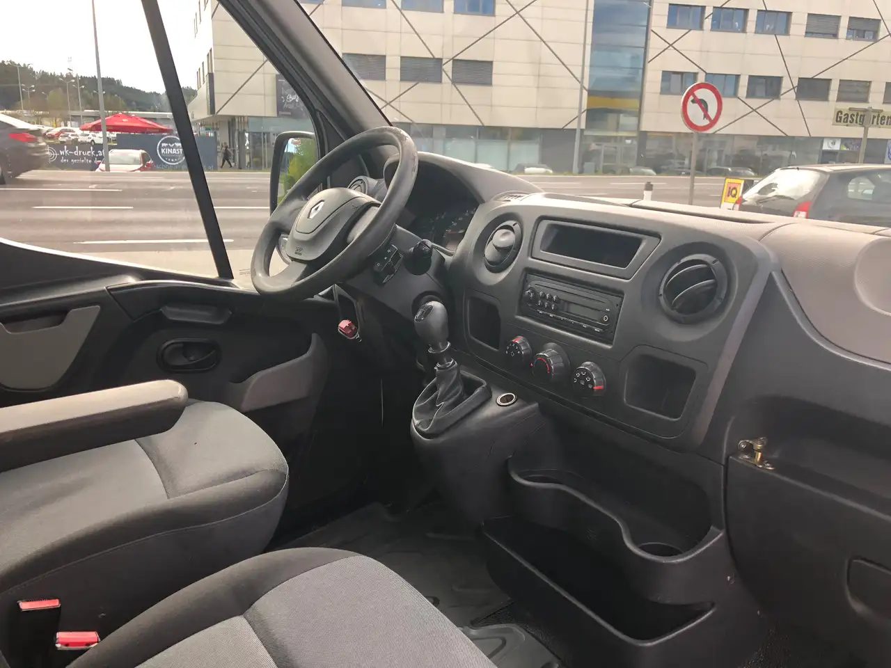 Renault Master L4 3,5t dci Abschleppwagen 17.900 Netto Seilwinde – Bild 46