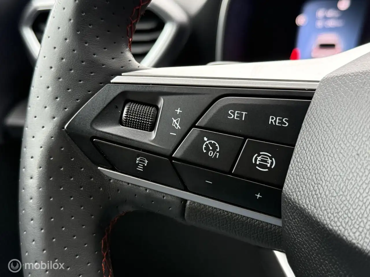 SEAT Leon Sportstourer 1.4 TSI eHybrid PHEV FR Business Inte, миниатюра 17