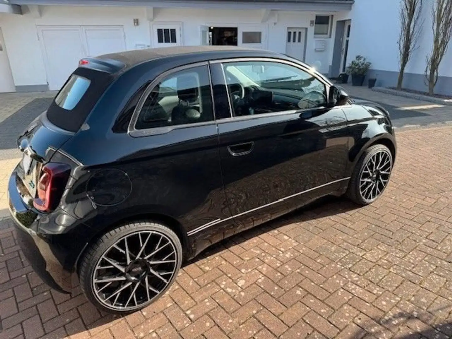 Fiat 500e 500e Cabrio 42 kWh Icon + Nero - 2