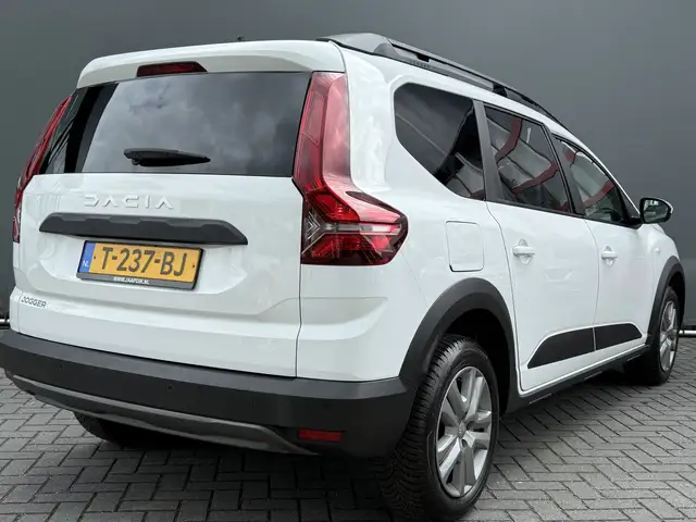 Dacia Jogger view 2
