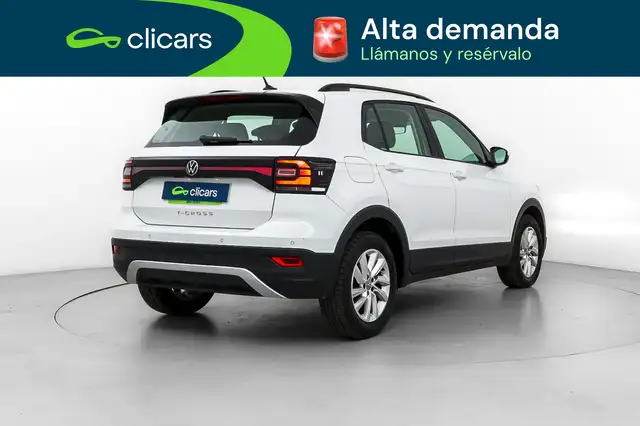 Volkswagen T-Cross view 5