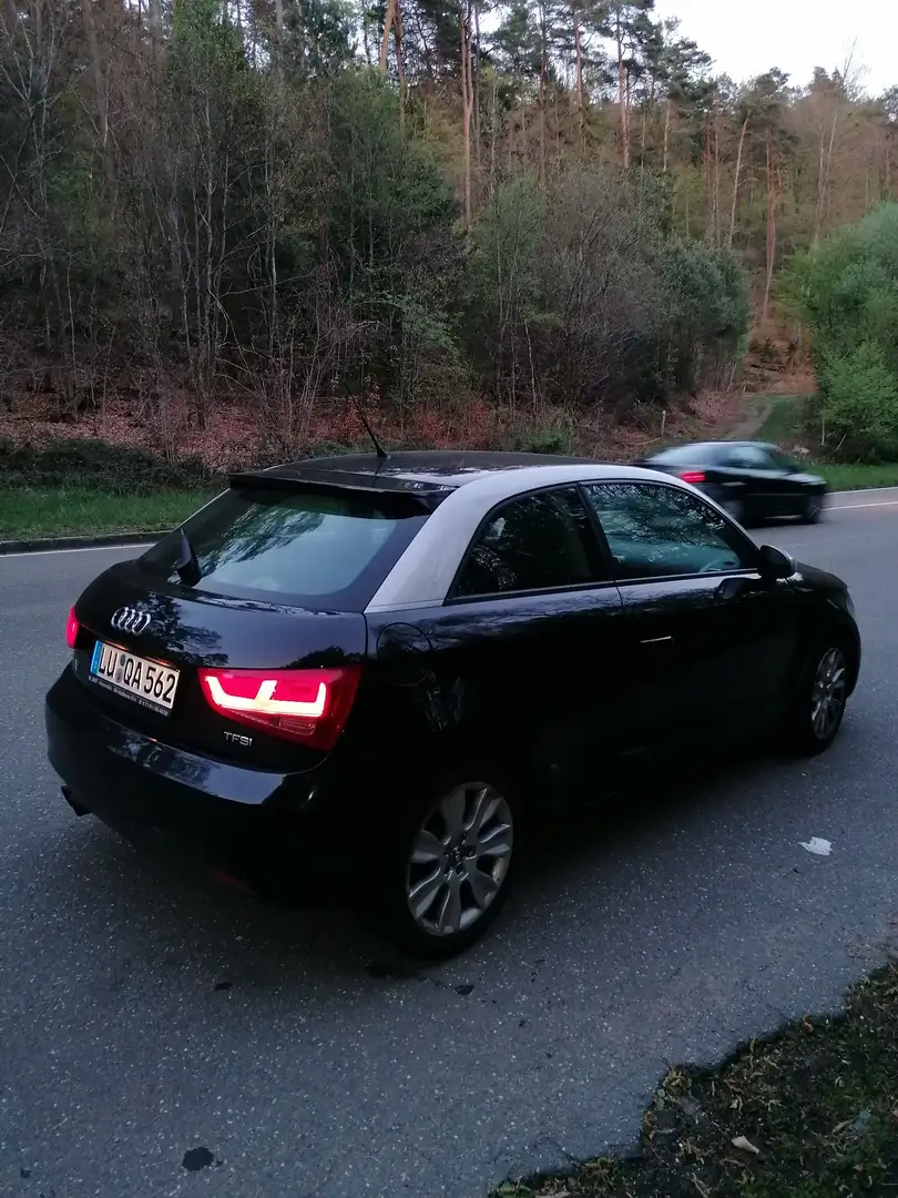 Audi A1 1.4 TFSI Attraction - 2