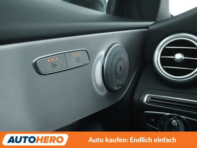 Mercedes-Benz C Class view 26