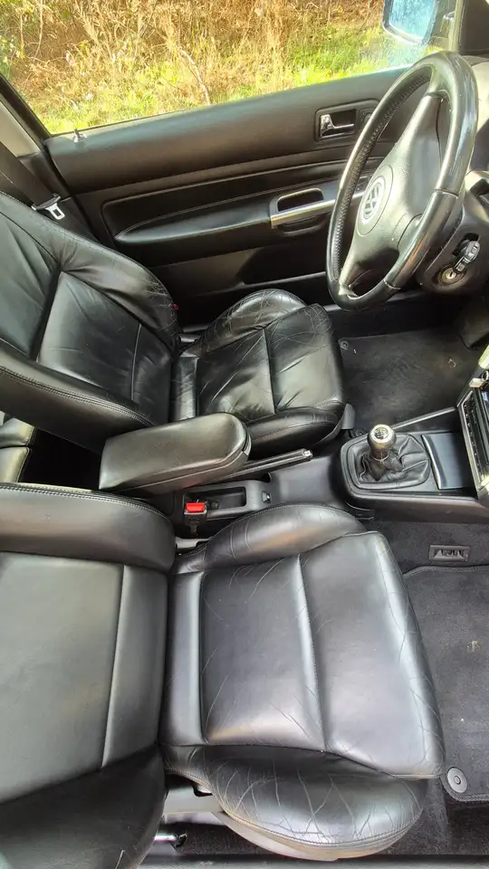 Volkswagen Golf 2.8 V6 4Motion, foto 4