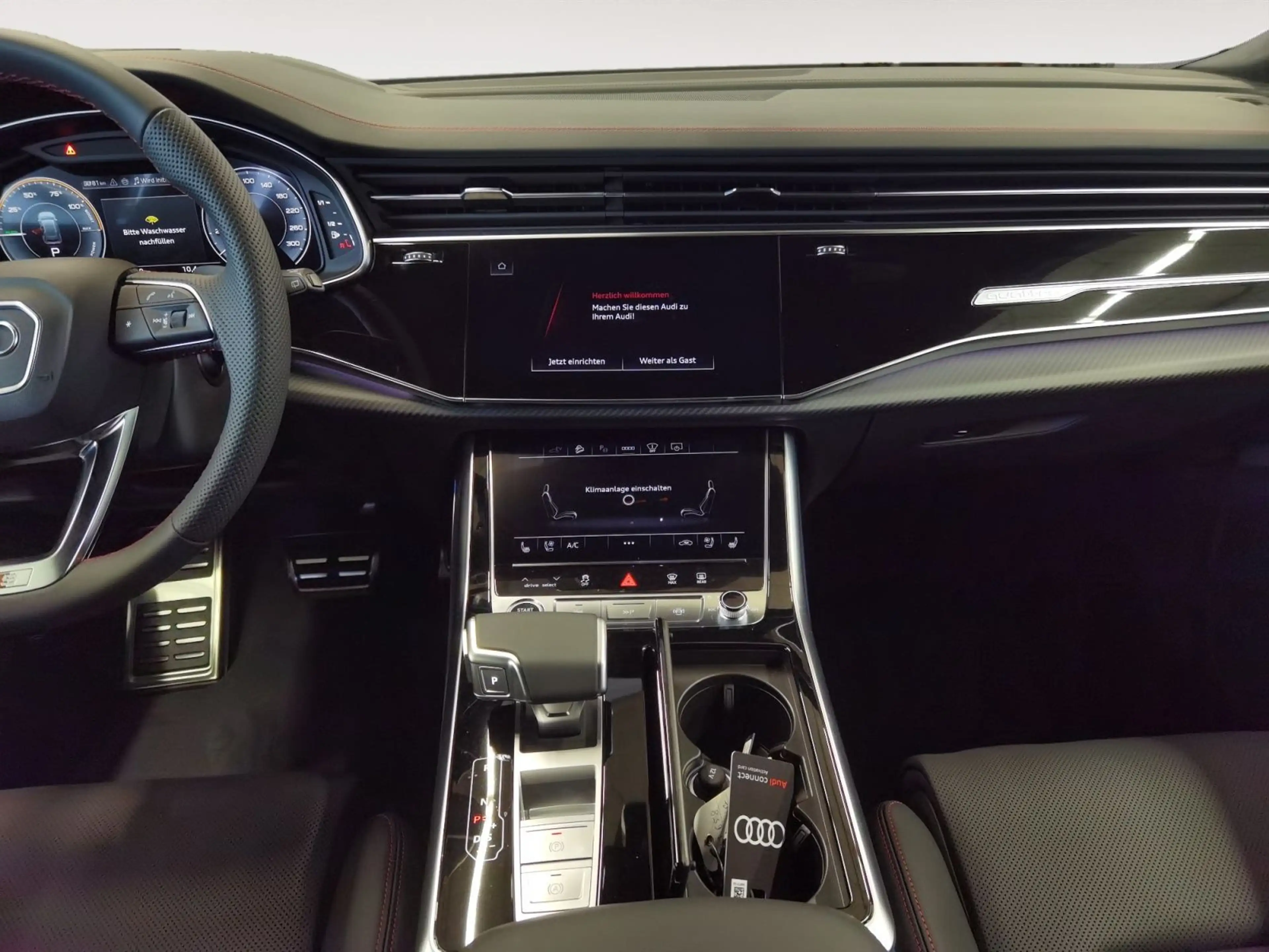 Audi Q8 SUV TFSI e quattro 360 kW tiptronic PANO OLED — photo 12
