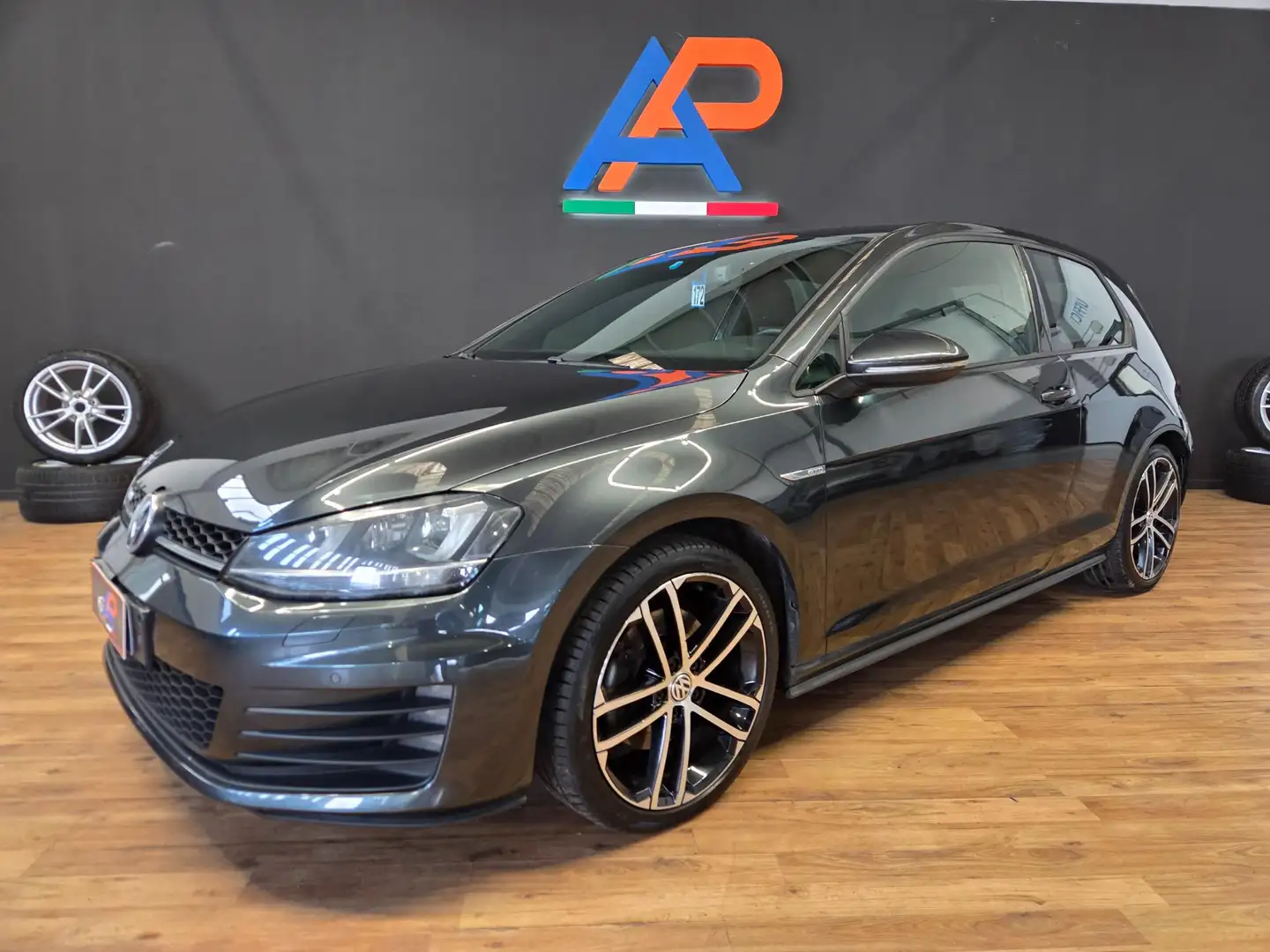 Volkswagen Golf Golf 3p 2.0 tdi Gtd Grigio - 1