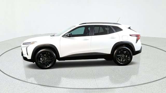 2025 Chevrolet Trax ACTIV, LOCAL TRADE, SMART SAFETY FEATURES — снимка 5