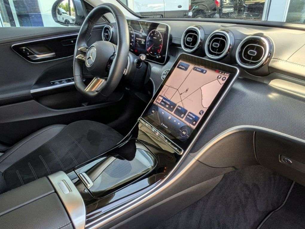Mercedes-Benz C 180