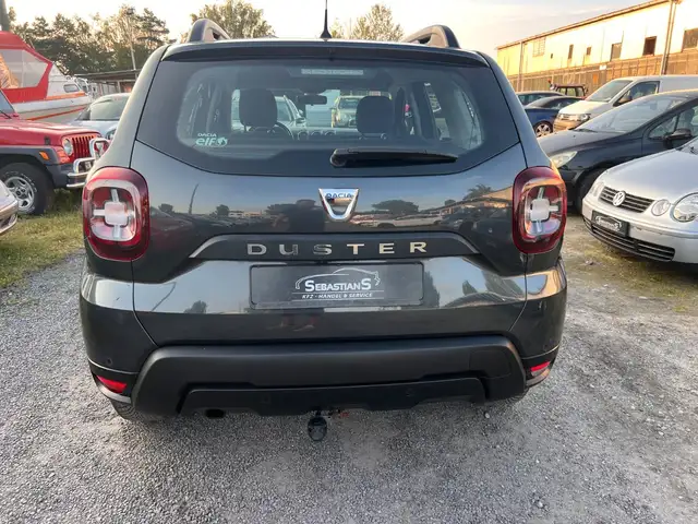 Dacia Duster view 5