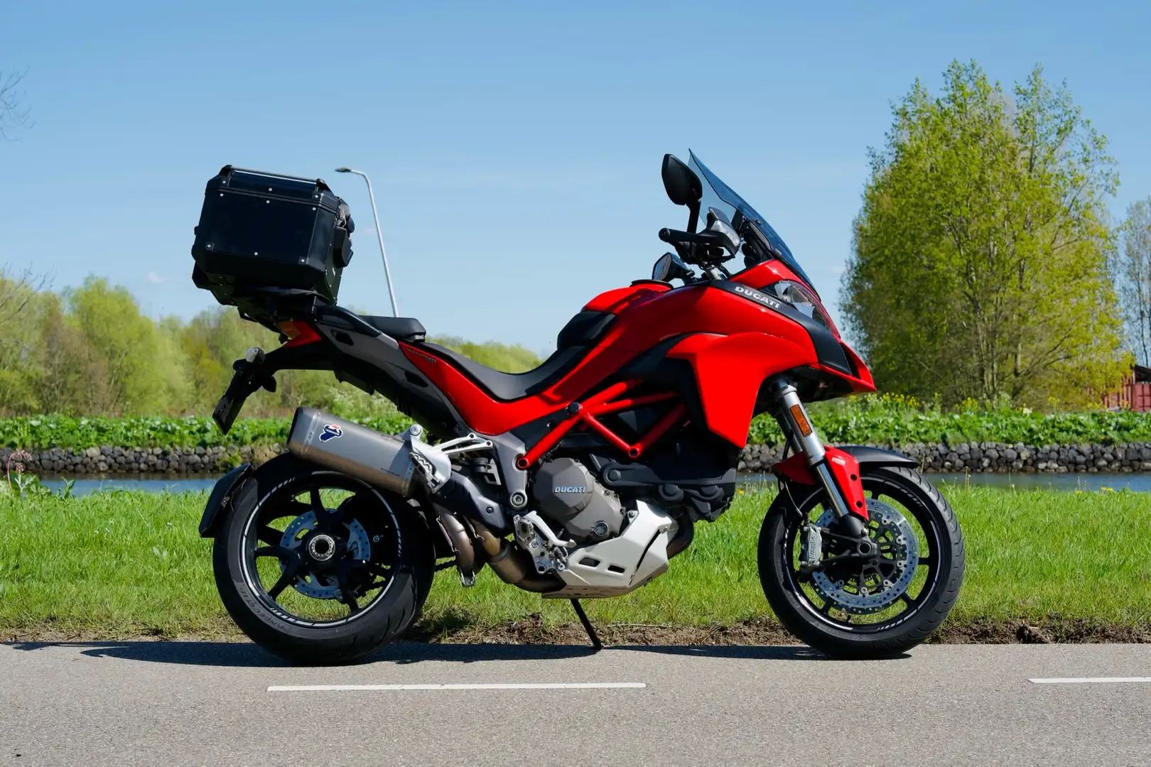 Ducati Multistrada 1200 Rood - 1