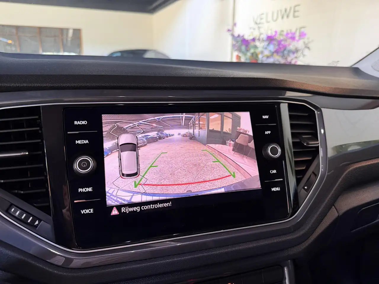 Volkswagen T-Roc 1.5 TSI Sport DSG Blind Spot Keyless Camer, миниатюра 14