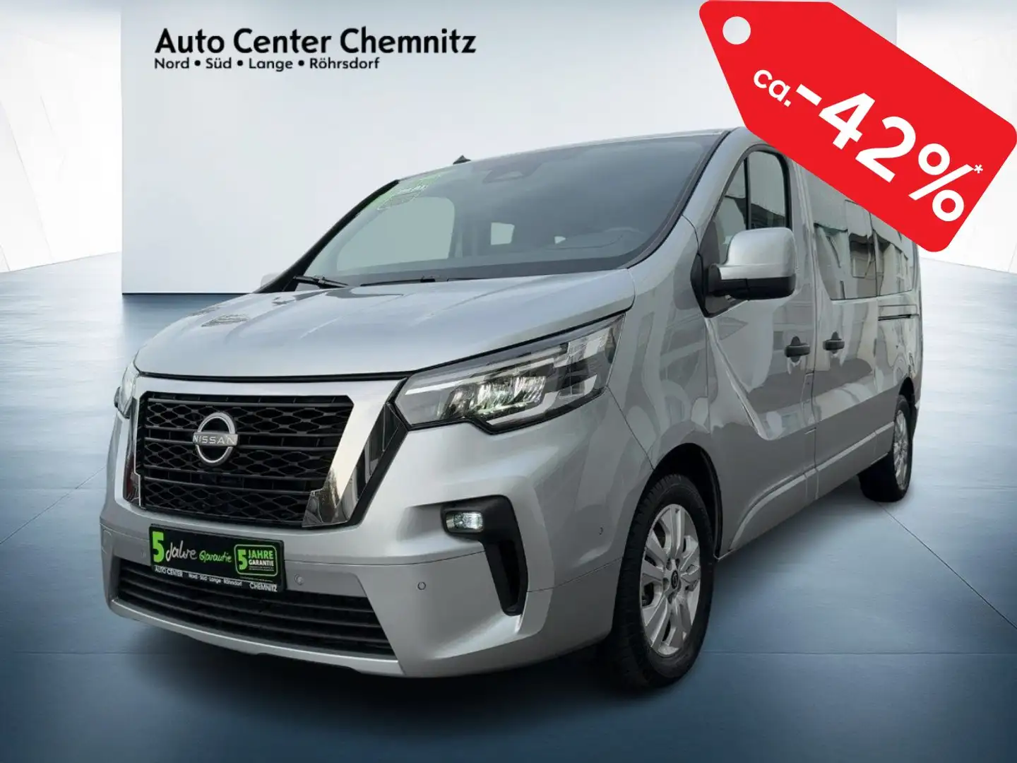 Nissan Primastar Kombi L2H1 3.0t Tekna 8Sitze/LED/Navi Gris - 2