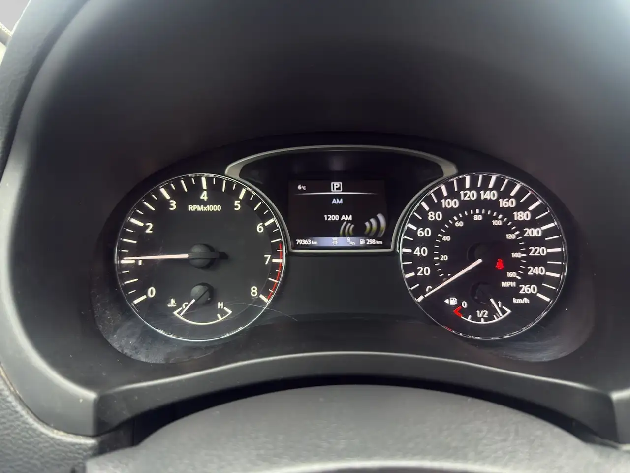 Nissan Altima снимка Nissan Altima