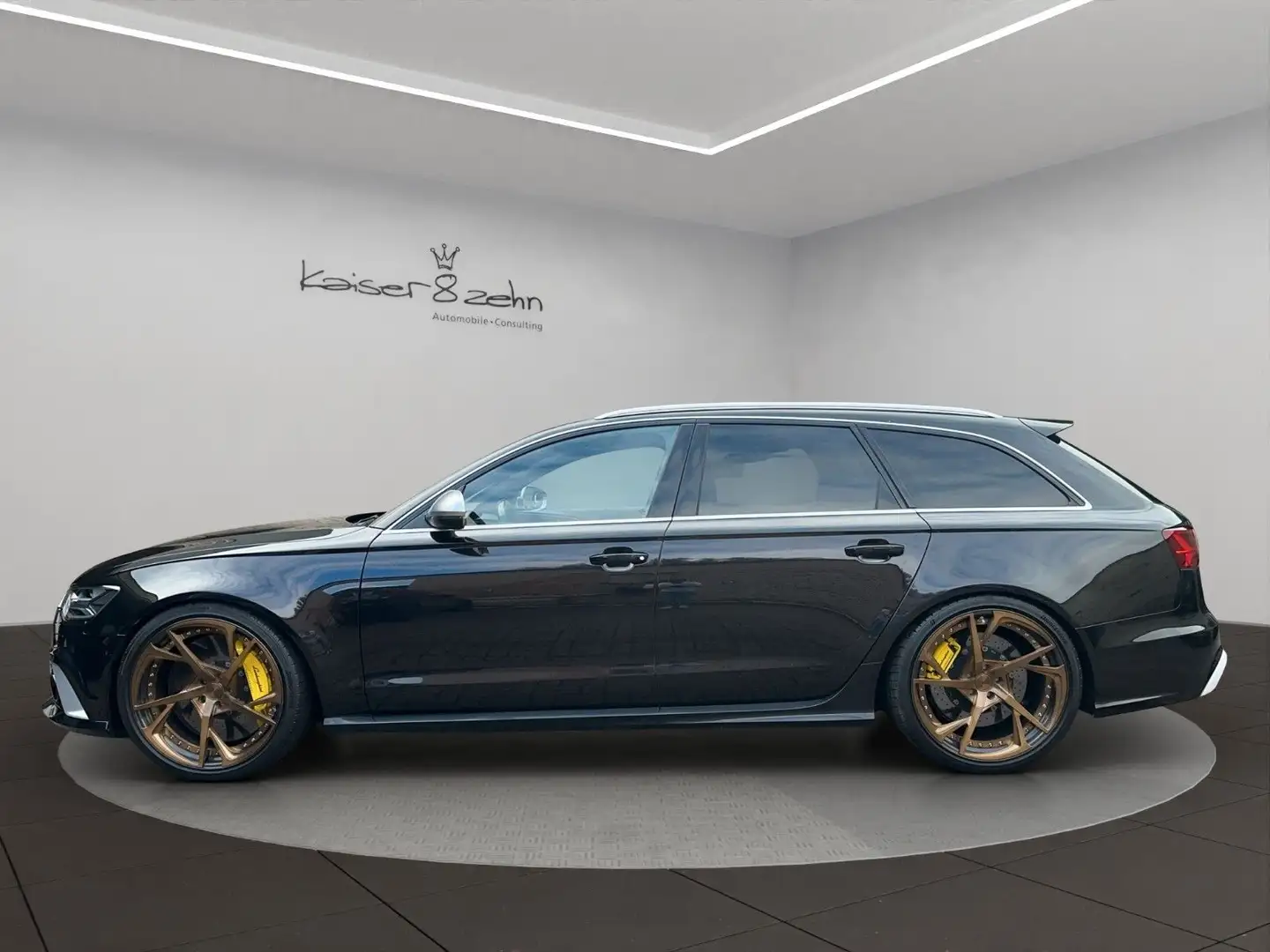 Audi RS6 RS 6 Avant 4.0 TFSI quattro *Keramikbremse* Černá - 2