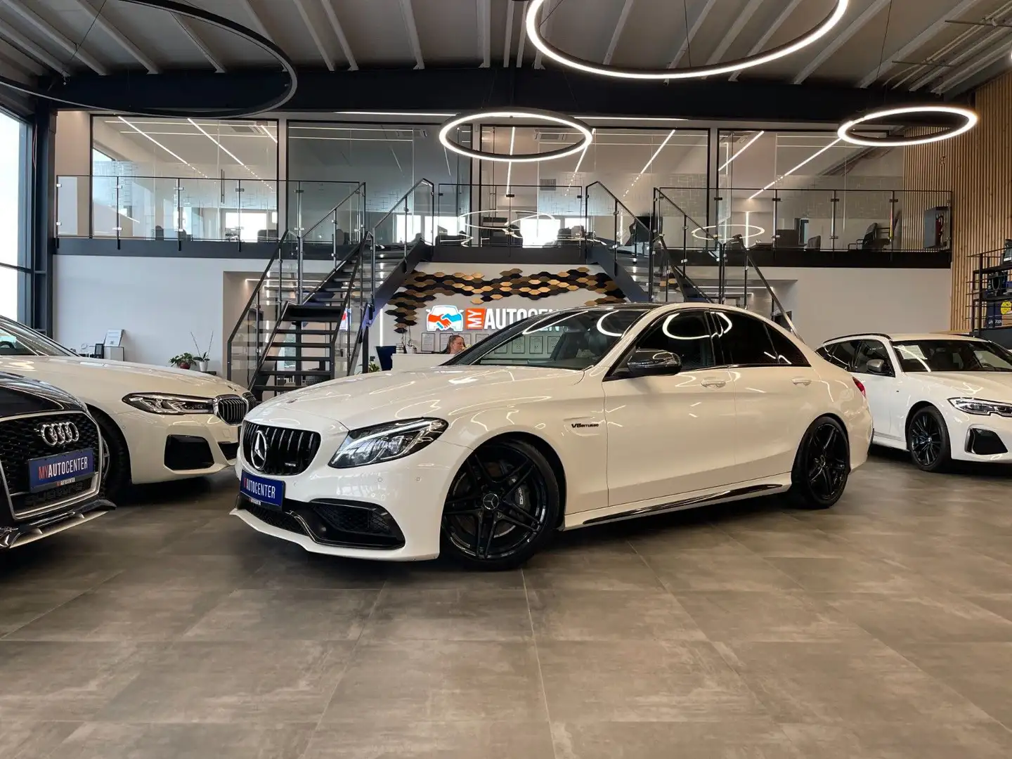 Mercedes-Benz C 63 AMG LIM. *KAMERA*NAVI*LED*BURMESTER*SZHZ* Blanc - 1