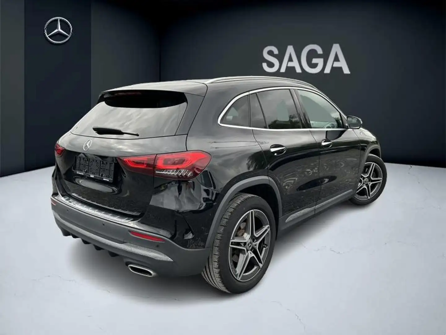 Mercedes-Benz GLA 200 AMG Line Noir - 2